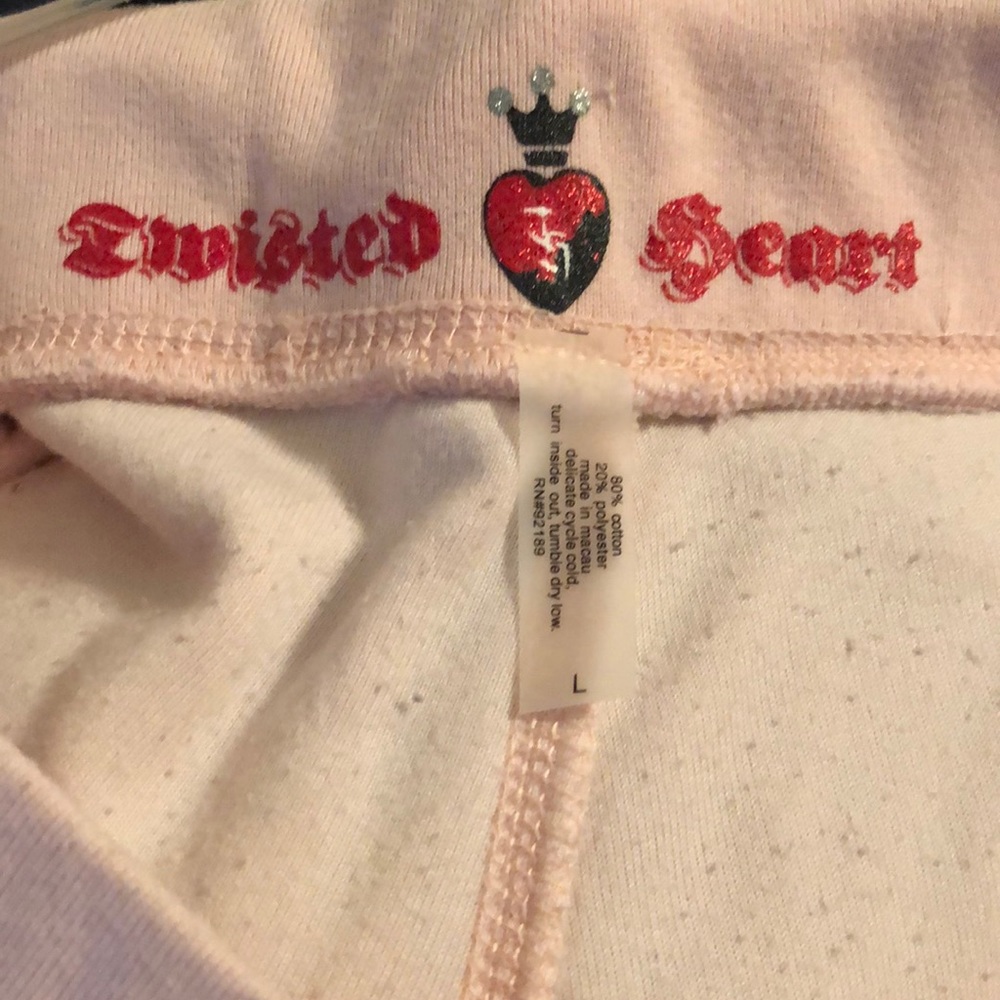 Embellished Twisted heart Hoodie and pants set - Picture 6 of 8